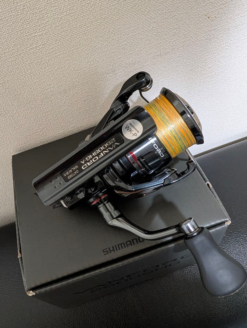 SHIMANO　シマノ　24ヴァンフォード2500SHG スピニングリール