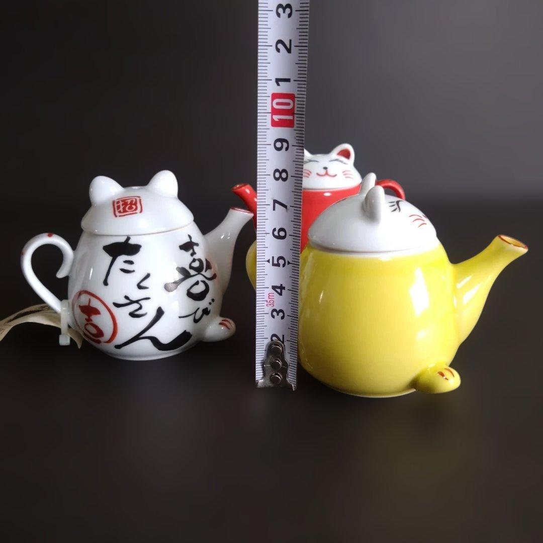 新品 有田焼 猫醤油差し3個 調味料入れ　レストラン　　　縁起物　お祝い