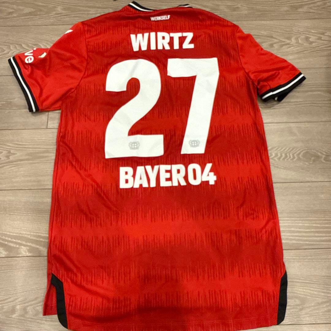 Bayer 04 Leverkusen Wirtz 27 レッドシャツ