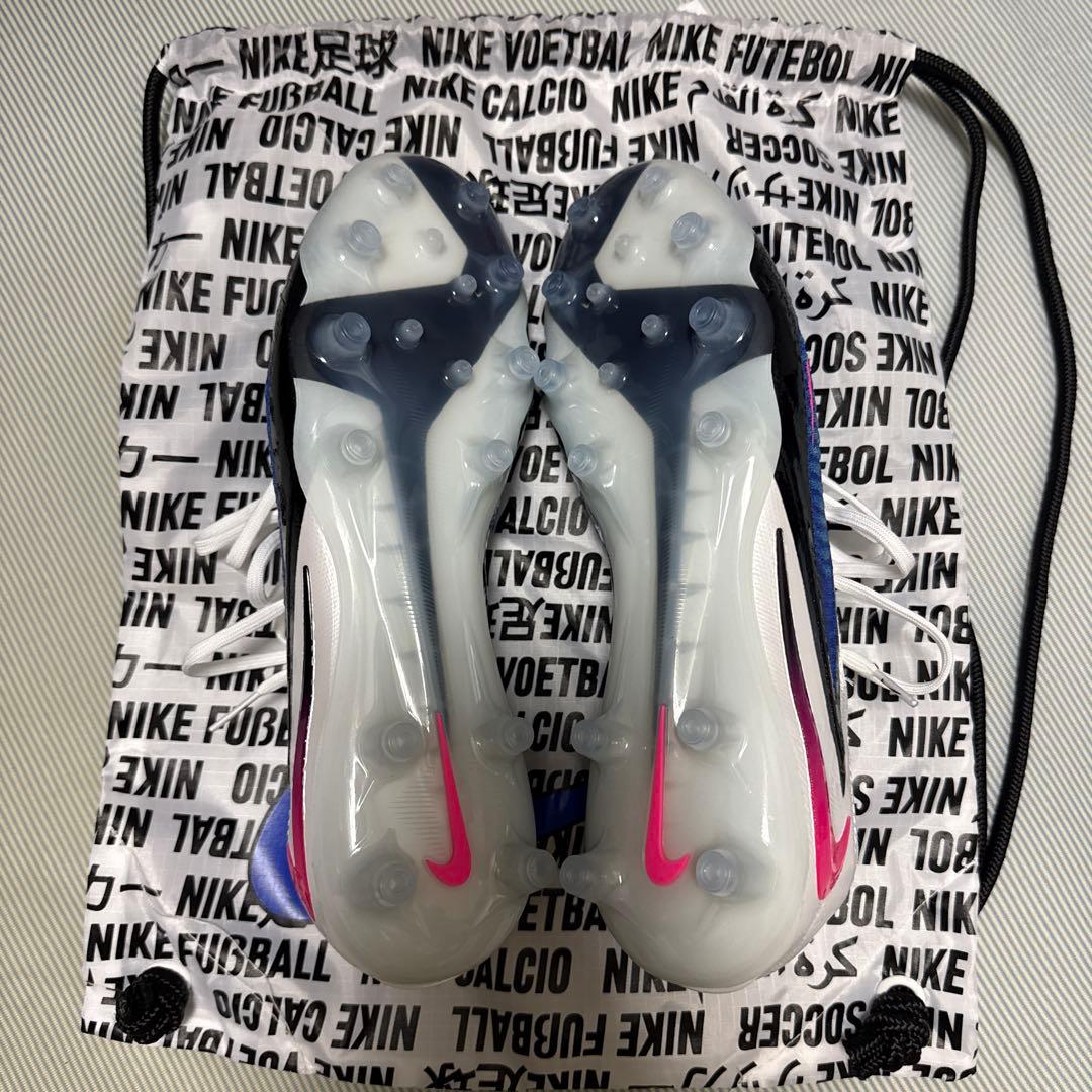 Nike Phantom サッカーシューズ