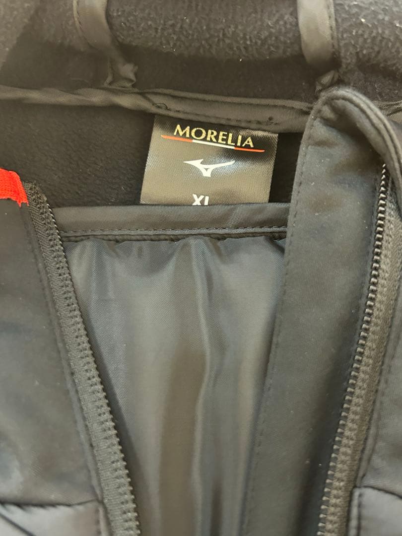 ミズノ MORELIA 異素材切替 中綿ジャケット XL 美品 モレリア