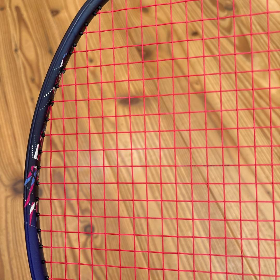 ヨネックス　ナノフレア400 パープル①