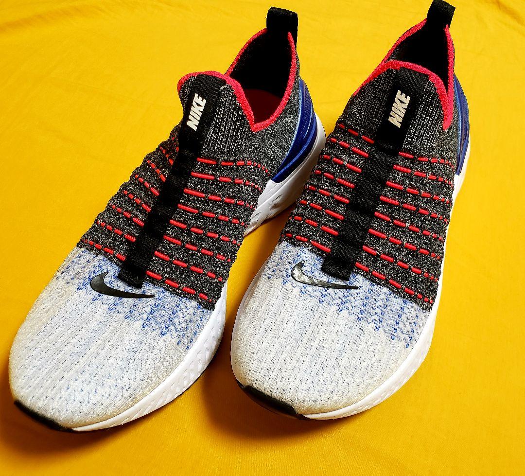 ナイキ NIKE エピックリアクトファントムフライニット　ランニングシューズ