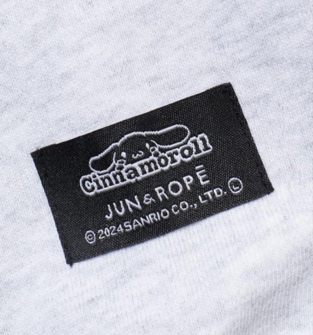JUN&ROPEシナモロールコレクション　バック刺繍トレーナー　現行品　新品