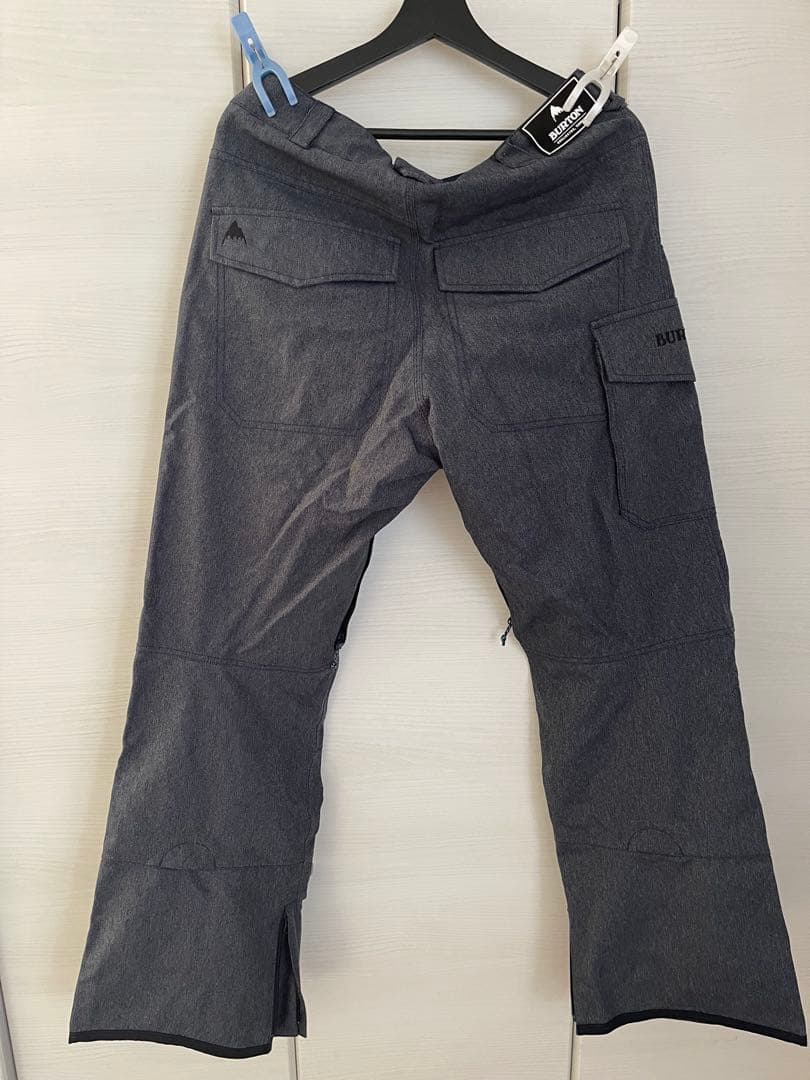 Burton メンズ　スノーボードウェア