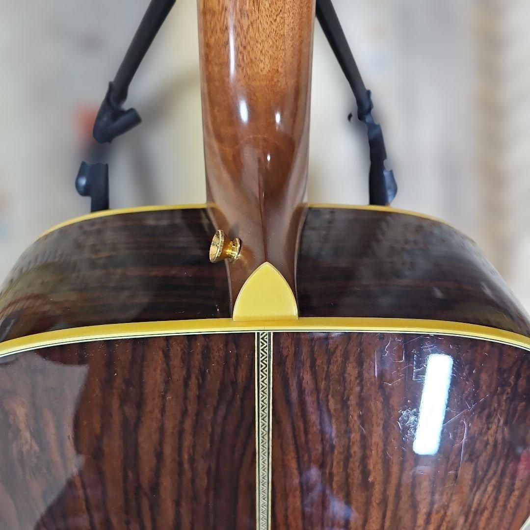 Cat's Eyes.CE118プロトタイプ オール単板。ハードケース付き