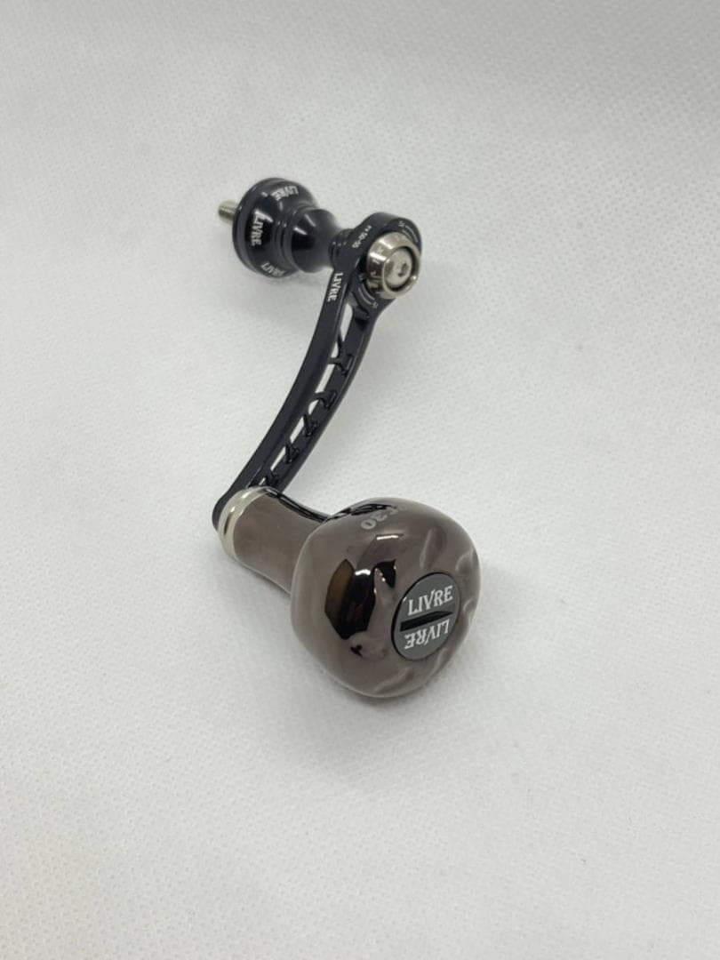 Livreリブレ　ブラウンIPチタン　EF30　1個　事前のコメント