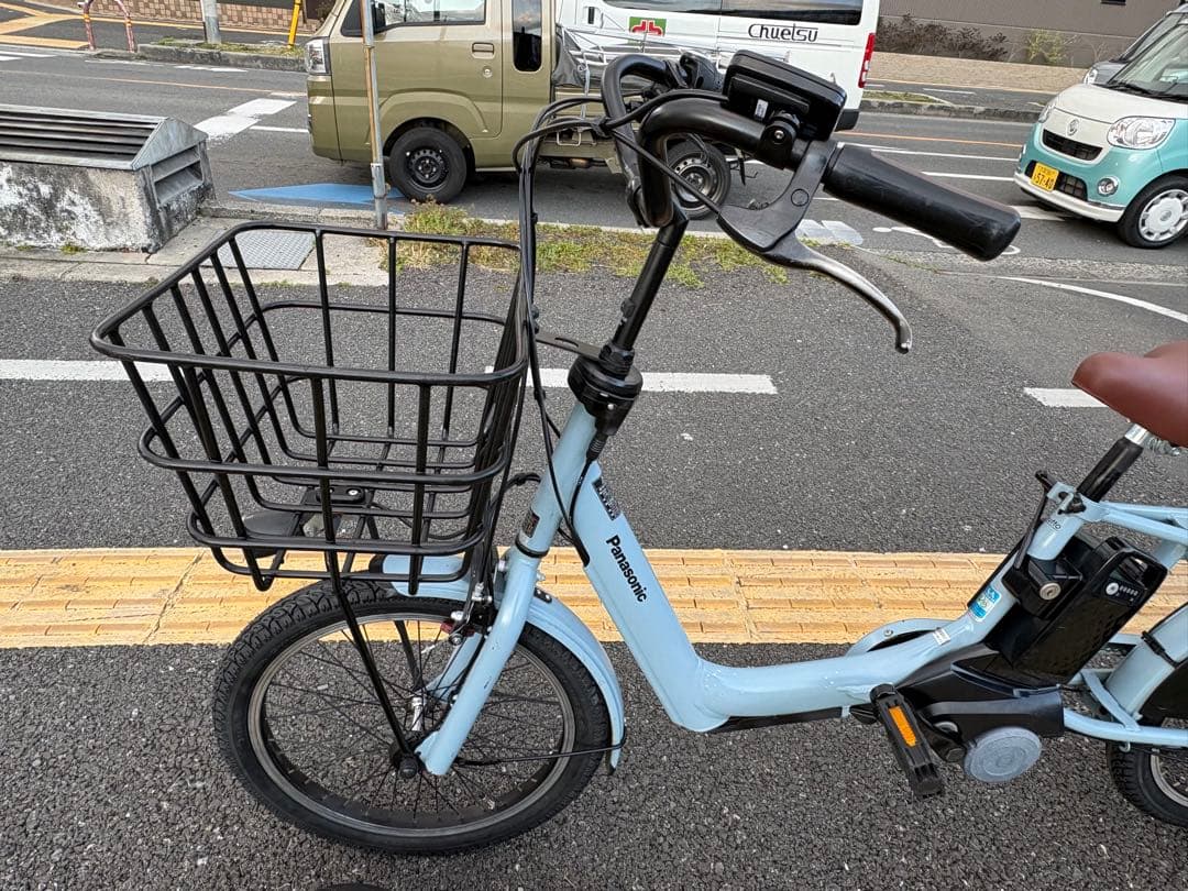 中古20㌅Panasonic電動アシスト自転車　16Ah 大阪　089