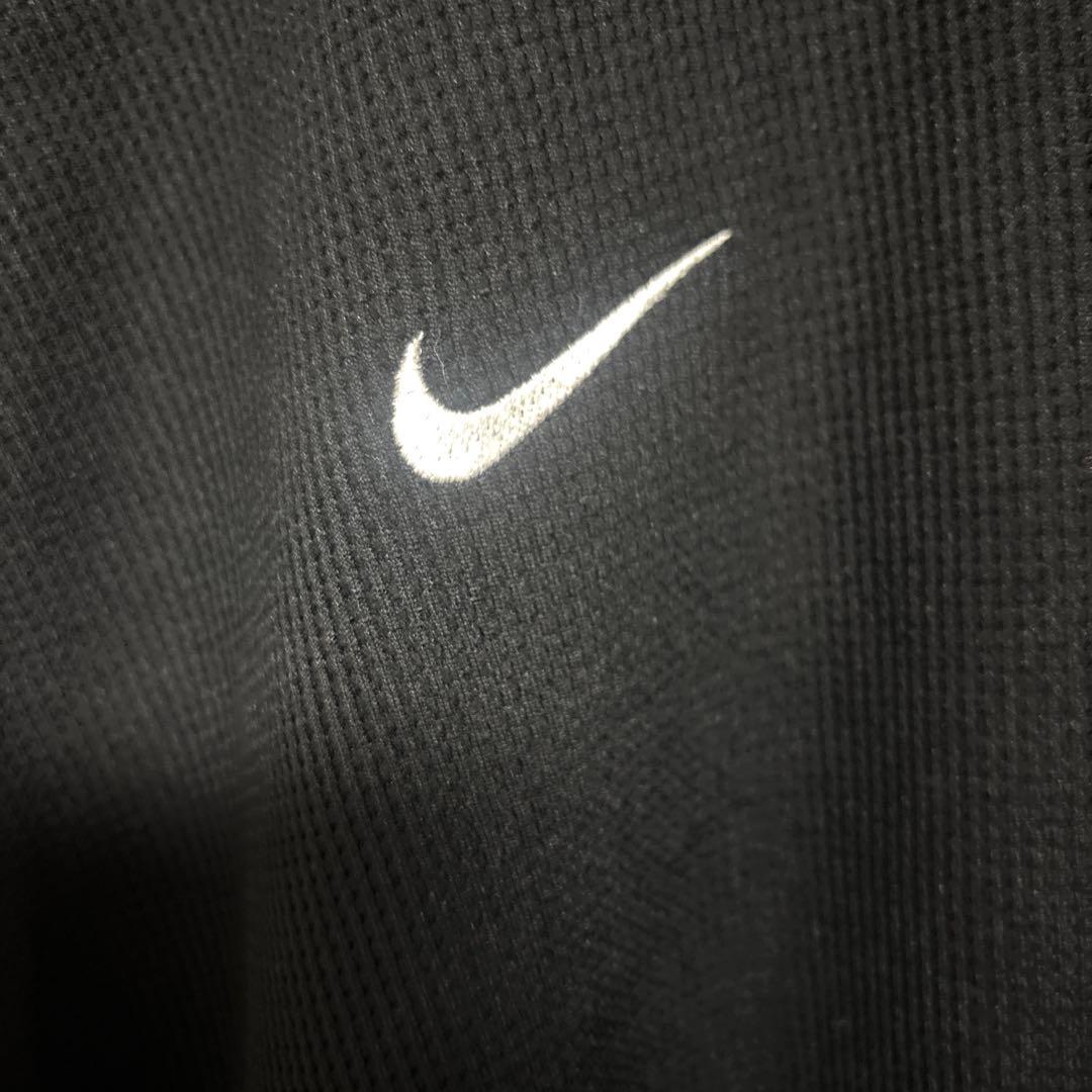 Nike Manchester United 黒 長袖ウェア