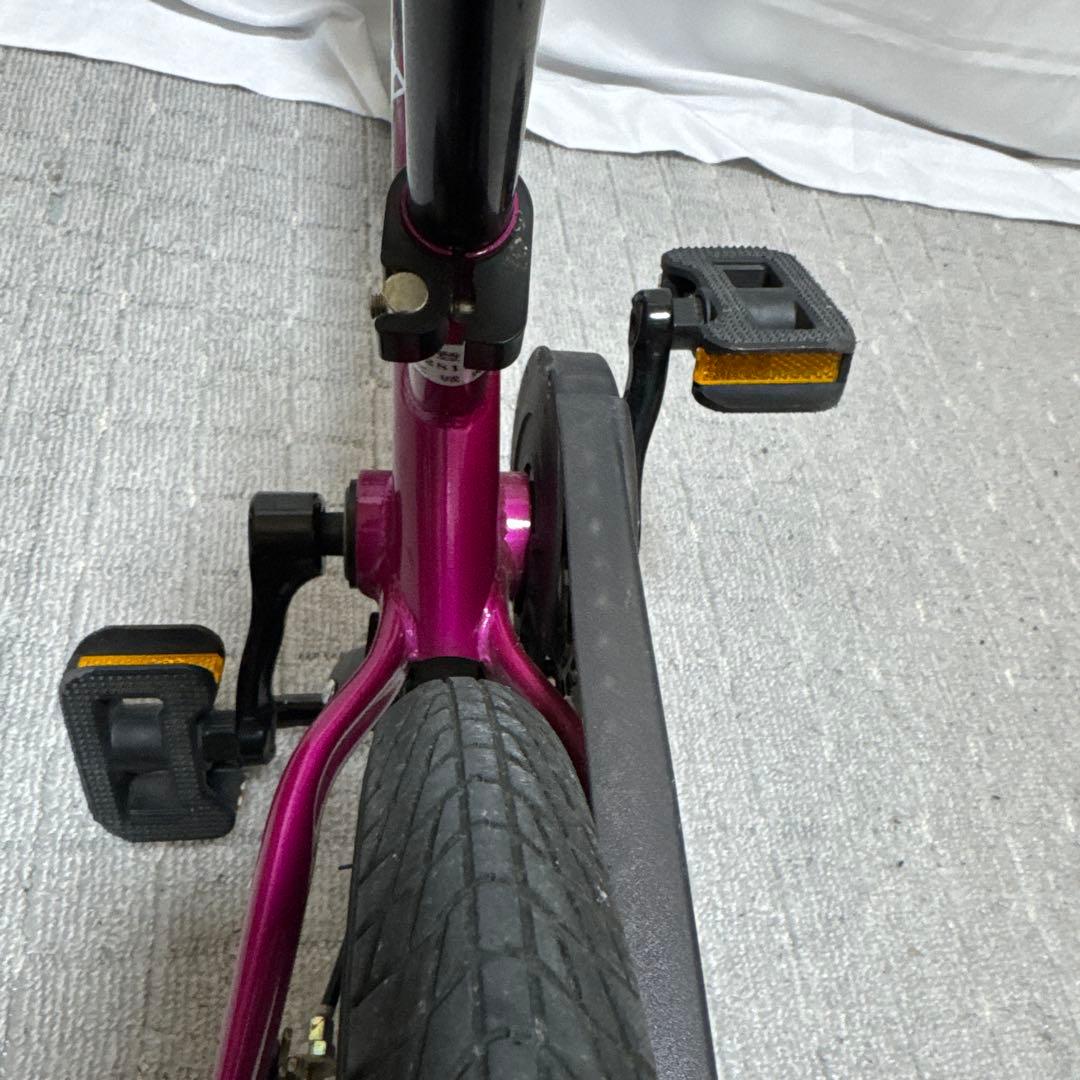 B137 STRIDER ストライダー 14X ピンク ペダル付 スタンド付