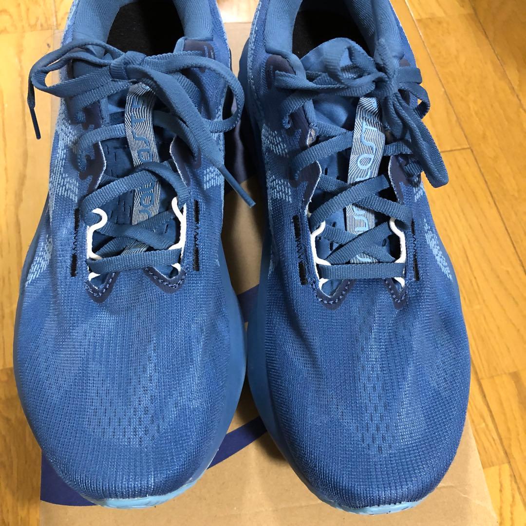 asics　アシックス NOVABLAST 5　27.5ｃｍ　メンズ　ブルー