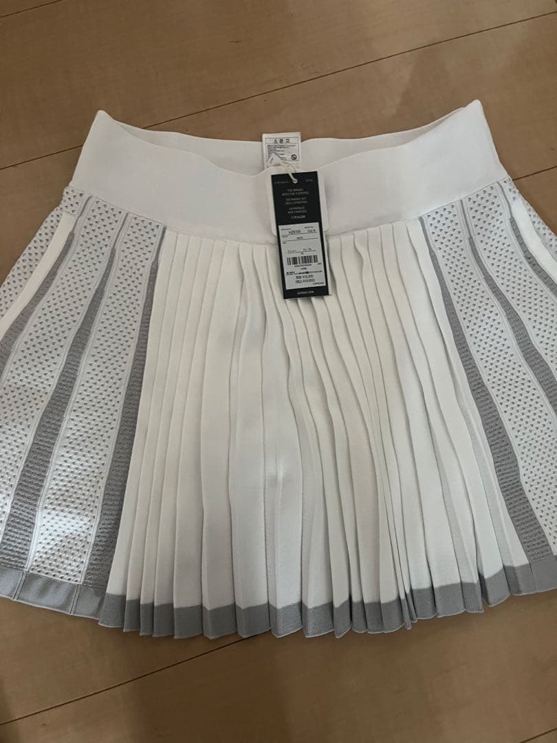 新品　adidas ゴルフ　モックネック　フレアースカート　　セットアップ　XL