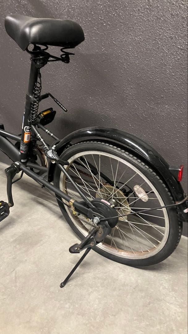 ランドスケープC ミニベロ　折りたたみ自転車 ブラック 6段変速　引き取りのみ