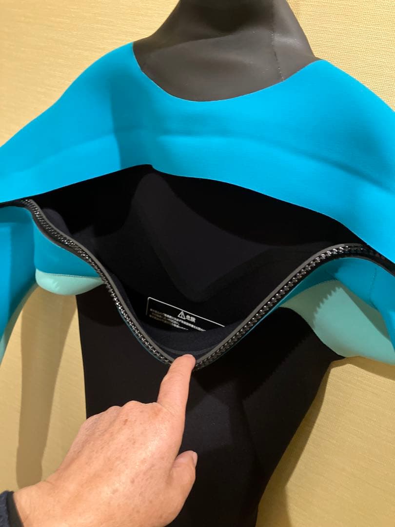オニールドライスーツ3ミリ新品2026