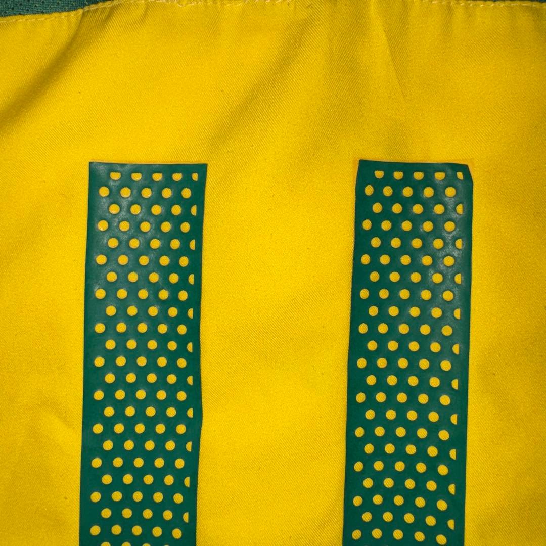 ブラジル代表　2004ホーム　No.11 ロナウジーニョ　ロビーニョ　Lサイズ