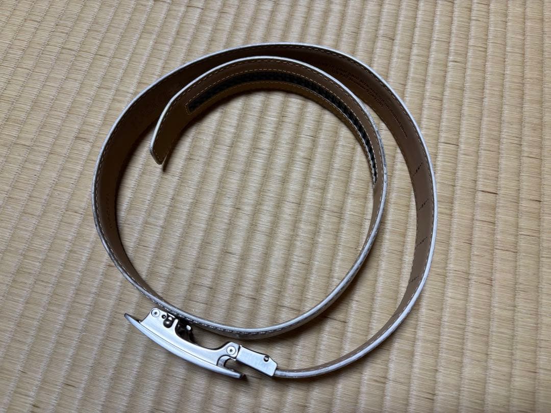 ブラッククローバー×メルセデス・ベンツ コラボレーション ゴルフベルト ホワイト