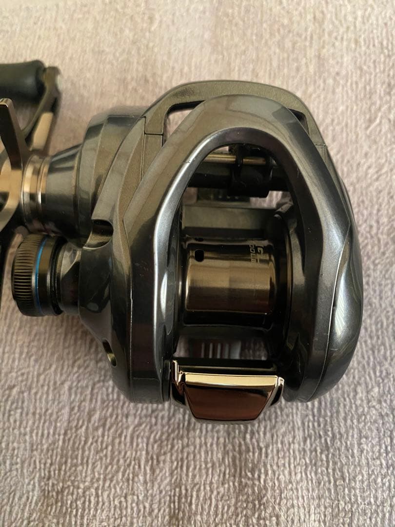 SHIMANO SLX DC XT 71HG ベイトリール