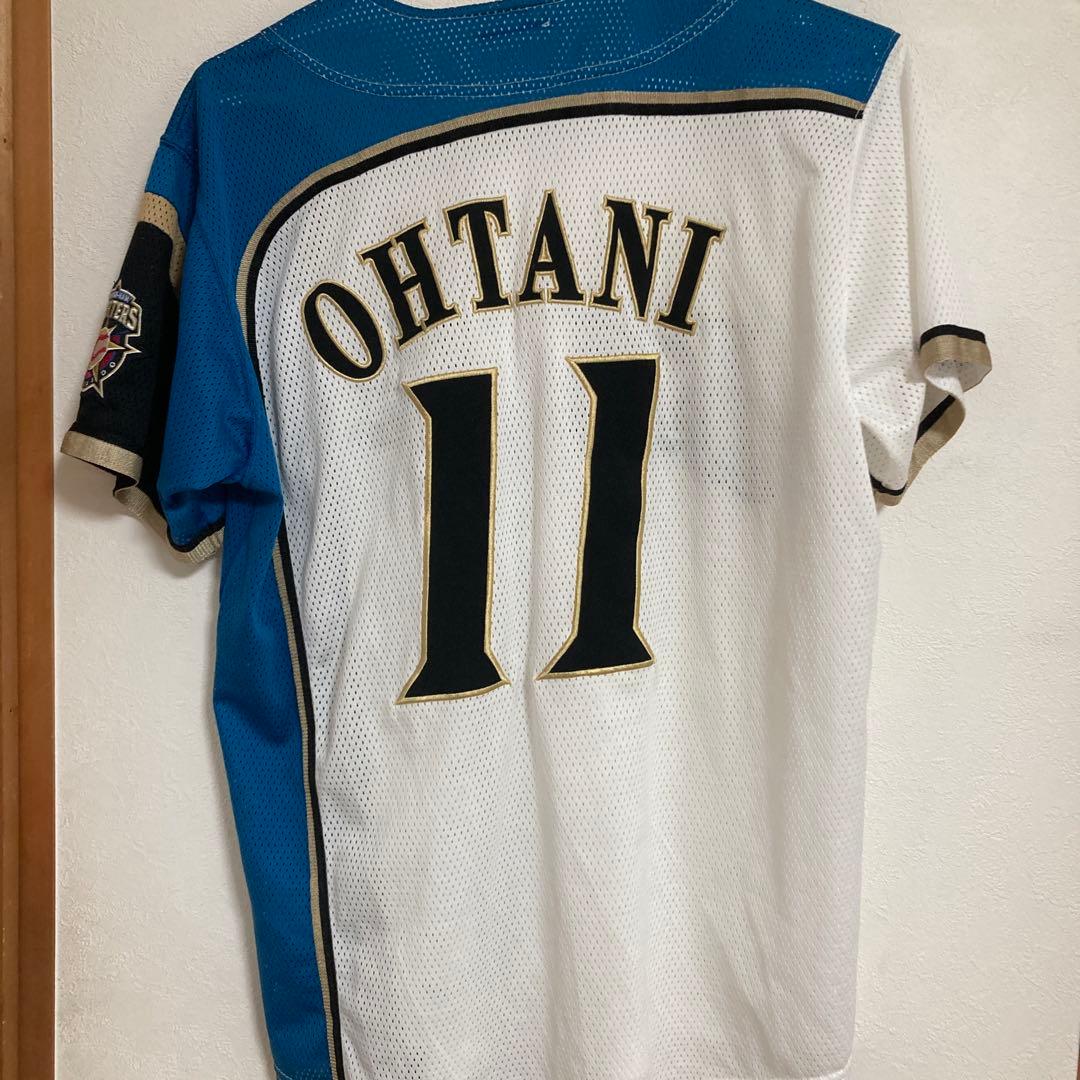 大谷翔平　日本ハムファイターズ　ユニフォーム