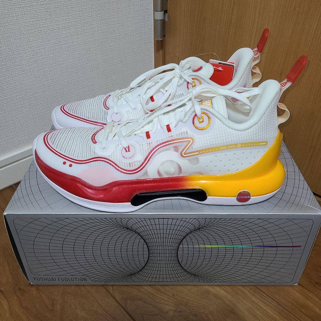 LI-NING yushuai evolution 28.5cm 未使用