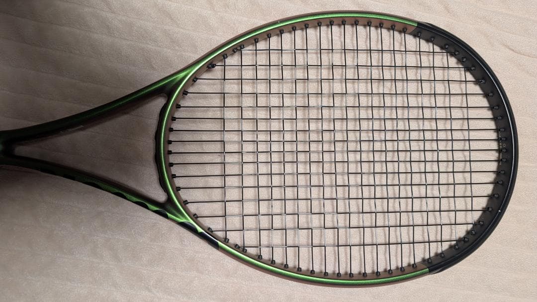 Wilson Blade V8 98 G2 305g テニスラケット