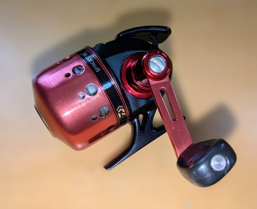 SPINCAST 80 スピンキャストリール 赤