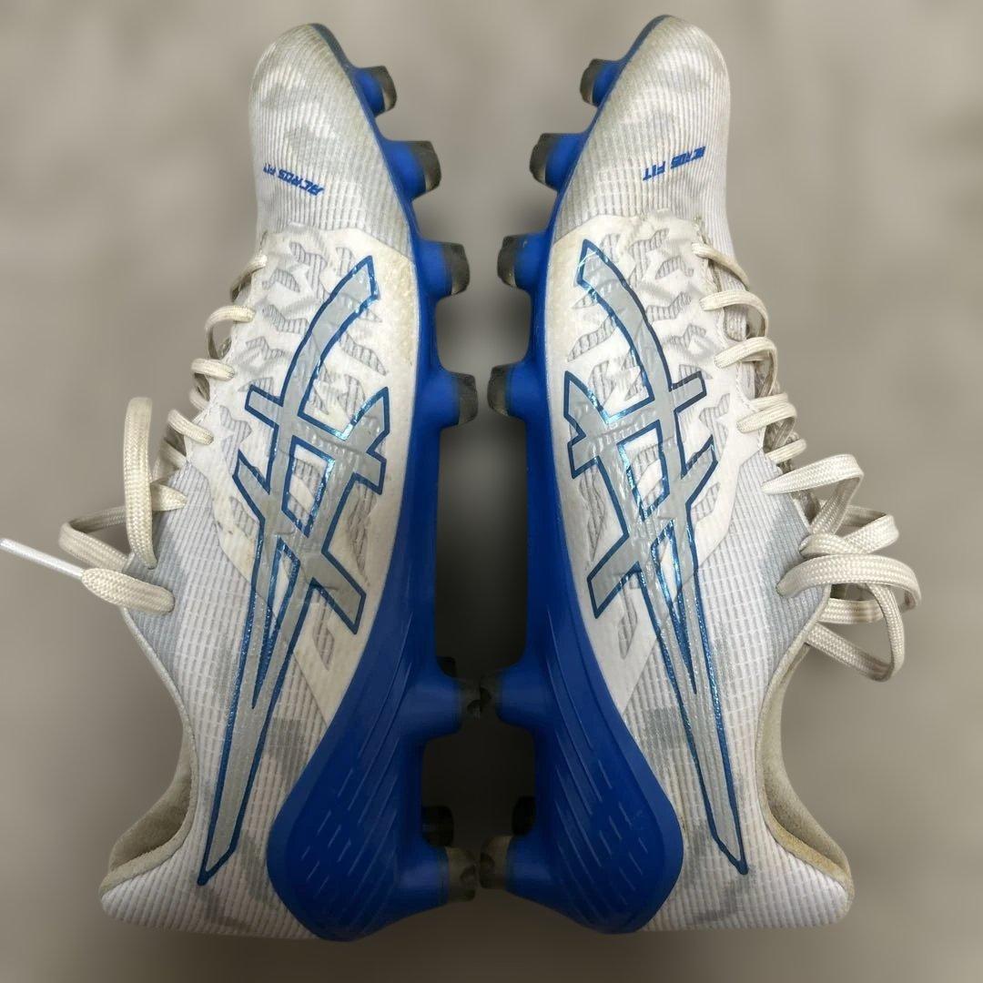 シューズ asics ACROS FIT