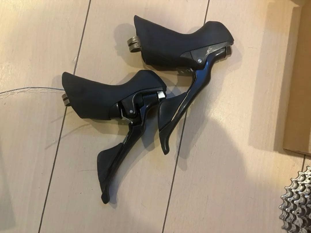 Shimano Ultegra r8000 リムブレーキコンポセット一式