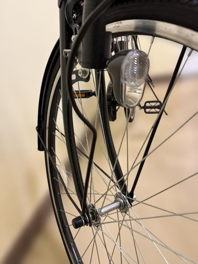27インチ6段変速 シティサイクル 美品（黒）