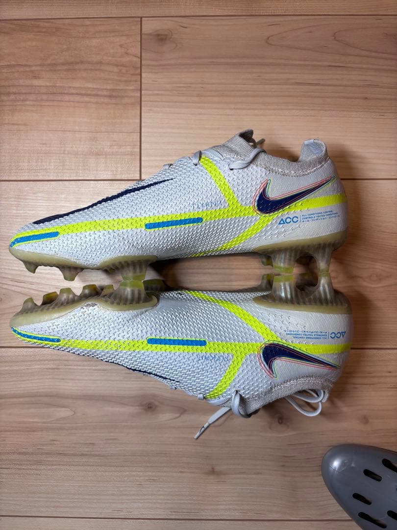 【箱あり】Nike Phantom GT2
