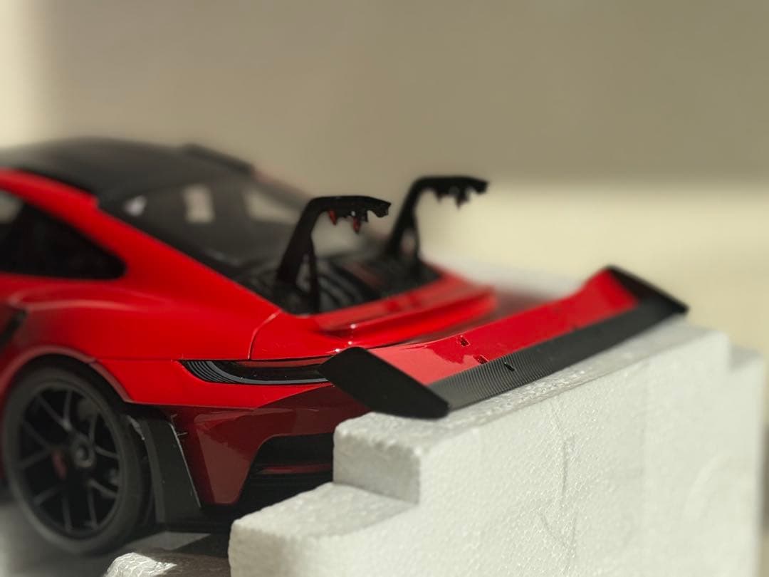 ノレブ 1/18 ポルシェ　992 GT3RS ヴァイザッハPKG