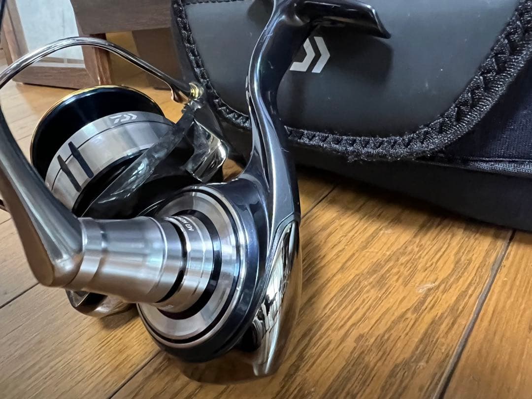 【最終値引】DAIWA ダイワ　リール　19CERTATE 5000D-XH