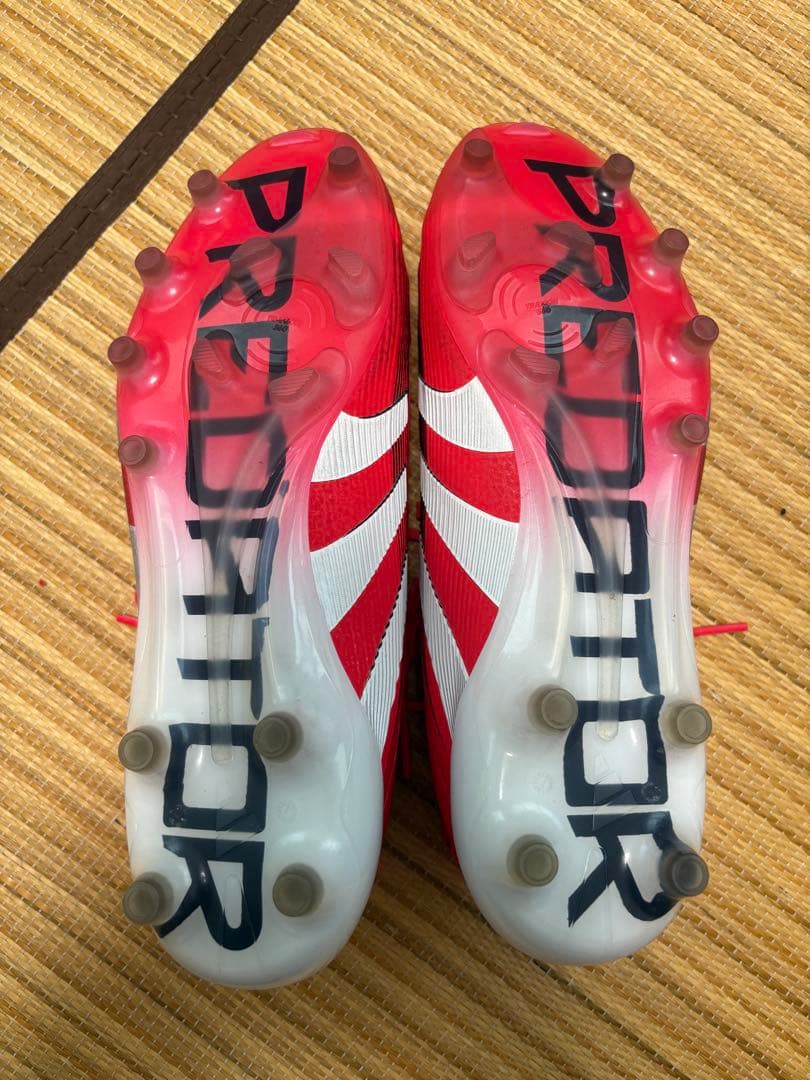 Adidas Predator プレデター