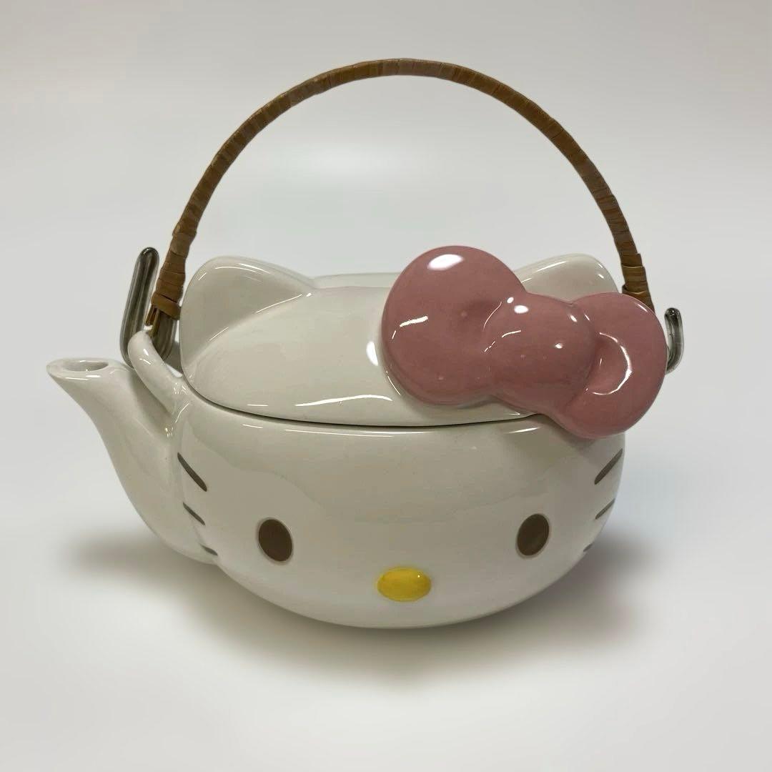 ハローキティ　急須　1点　レア　希少品　顔　ピンク　2005年