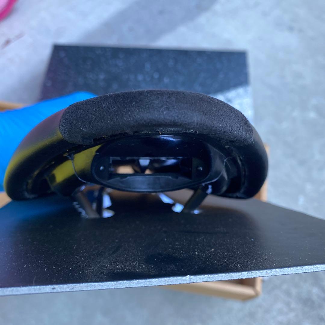 fizik Arione ブラック サドル