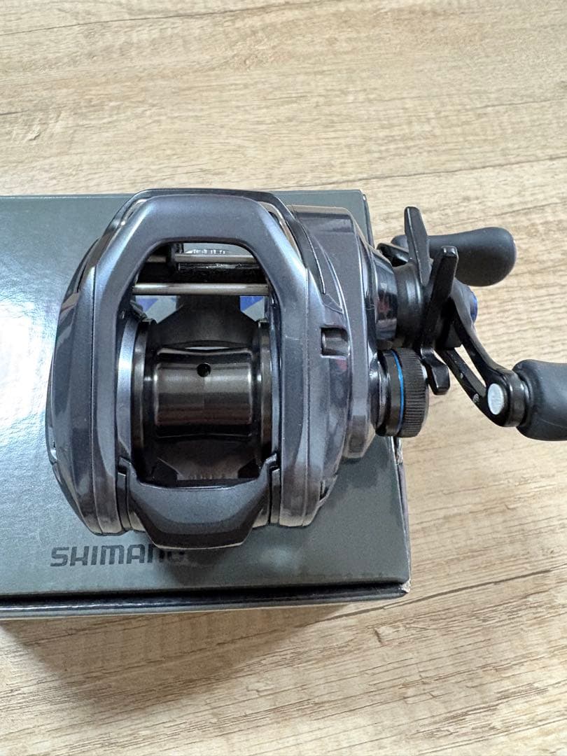one【SHIMANO】24 SLX 70 RIGHT ノーマギア　送料込