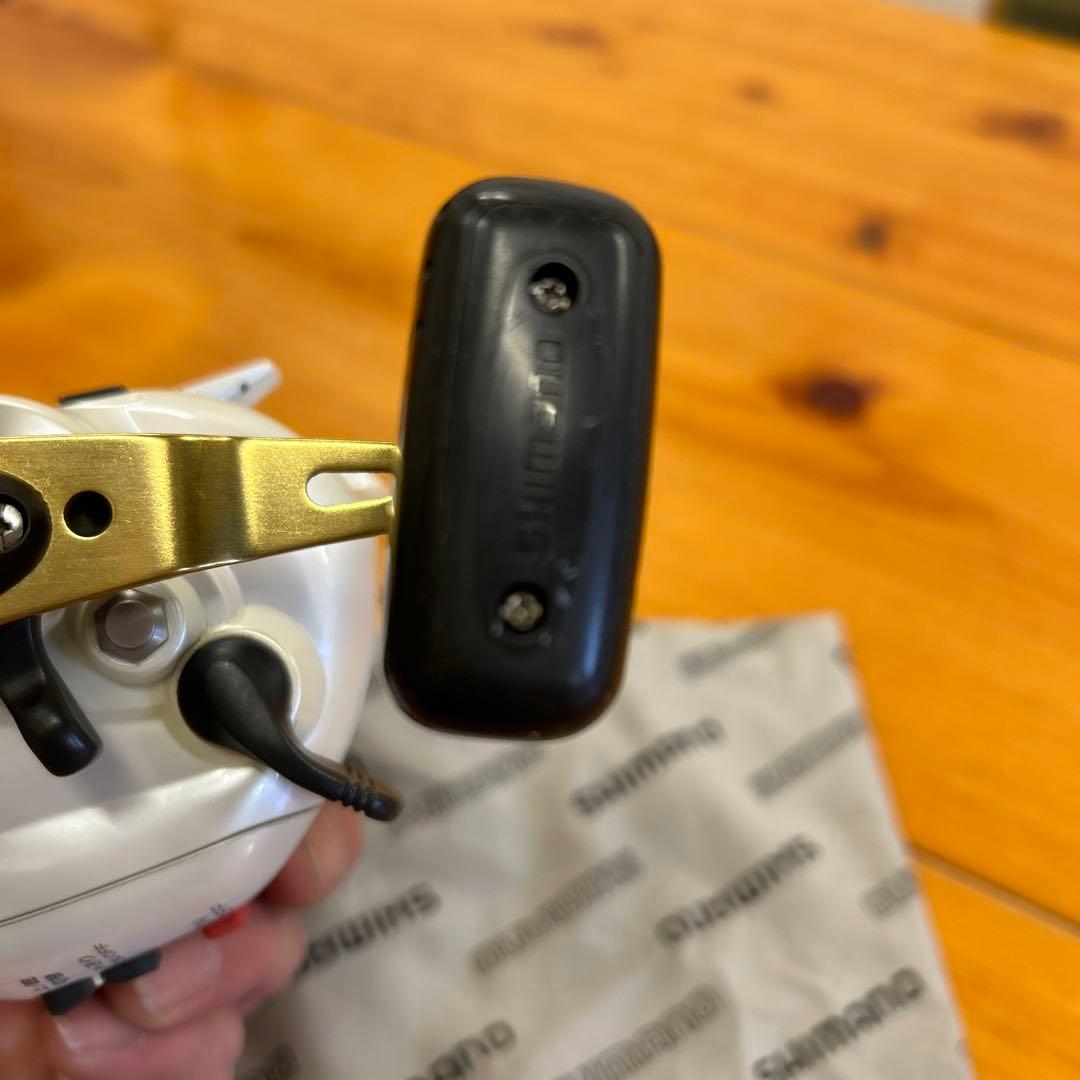SHIMANO 1000EV 電動リール