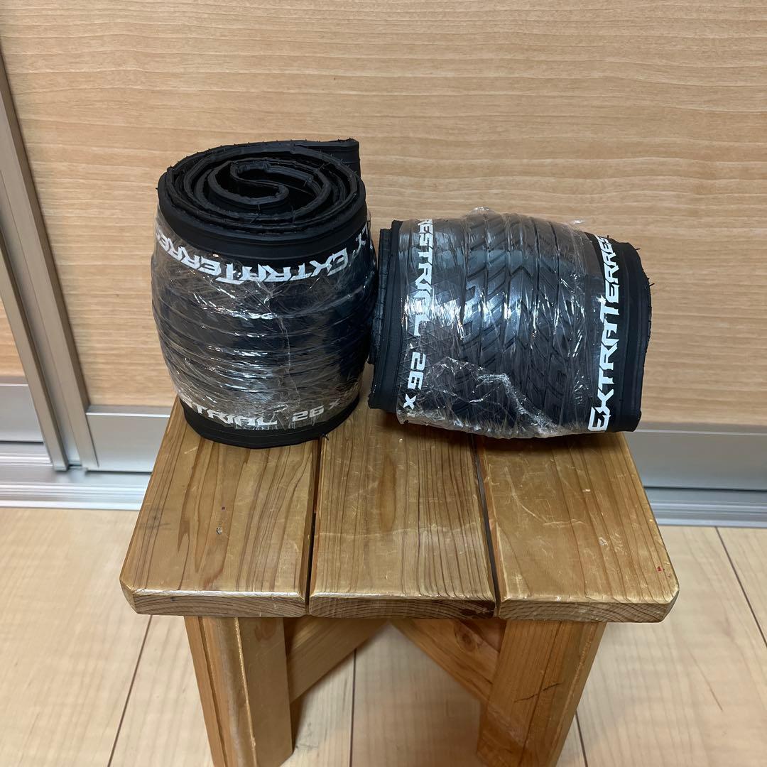\"SURLY\"2本セット ”EXTRA TERRESTRIAL” 26 インチ