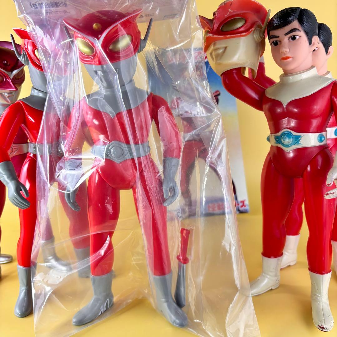 ブルマァク　墓場の画廊　レッドマン　ソフビ　新品未開封