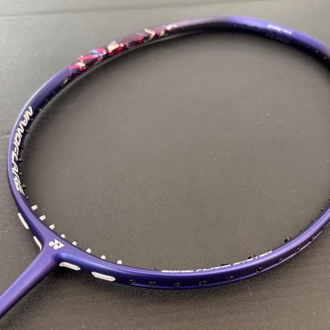 【美品】YONEX ナノフレア400 4UG5 ディープパープル