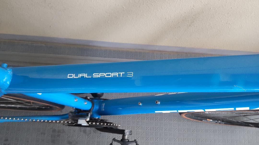 ゆーた 最終価格 TREK DUAL SPORT3 Disc