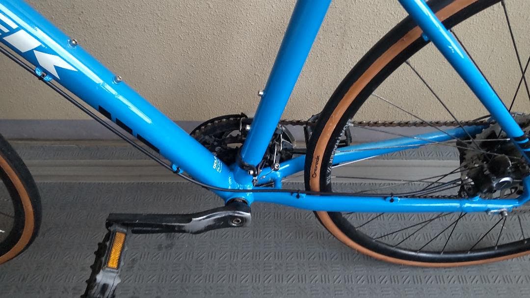 ゆーた 最終価格 TREK DUAL SPORT3 Disc