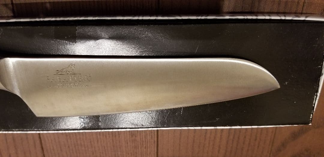 新品　SABATIER　サバテイエ　三徳包丁