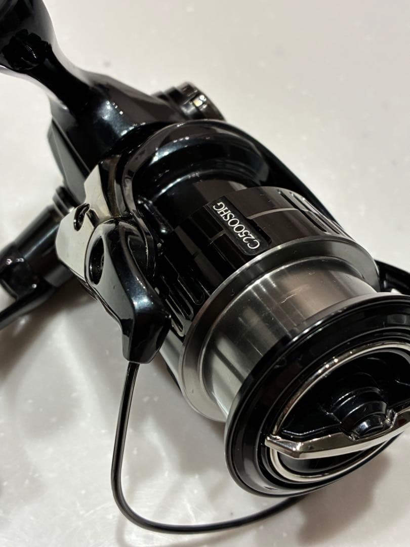 極美品 19ヴァンキッシュ C2500SHG シマノ Vanquish