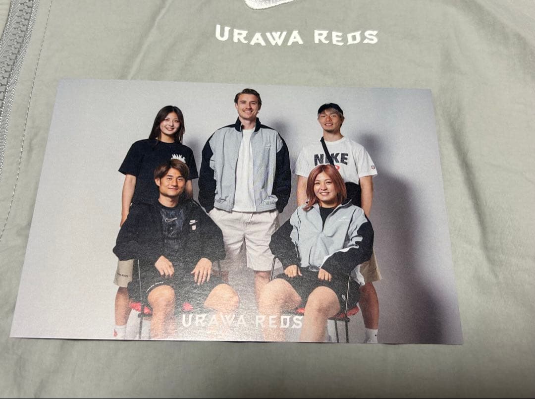 新品タグ付　浦和レッズ　NIKE ウーヴントラックジャケット　完売品