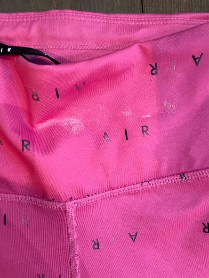 Nike ピンク タイツ サイドパネル付き