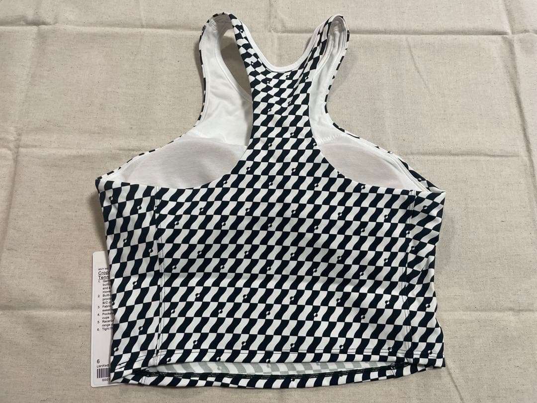 新品ルルレモン Cropped V-Neck Tennis Tank（サイズ6）