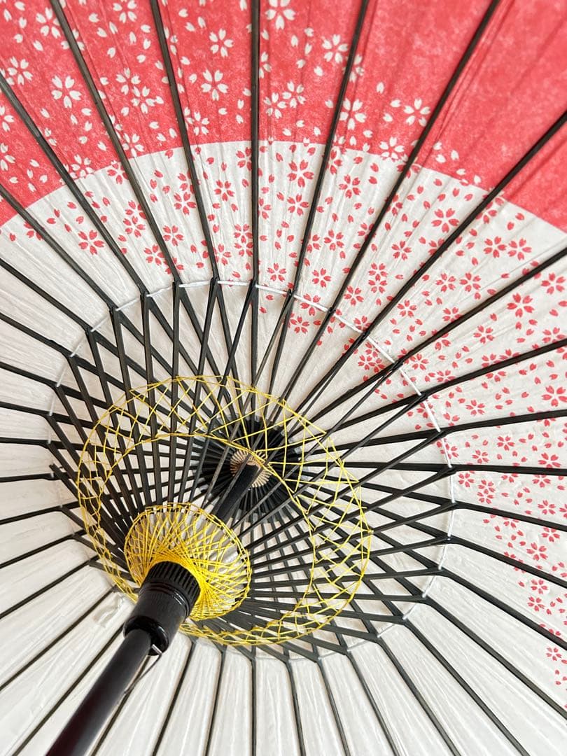 さらに最終値下げ。2本継ぎ　和傘 継柄 踊り傘　希少　日本舞踊傘 赤と白