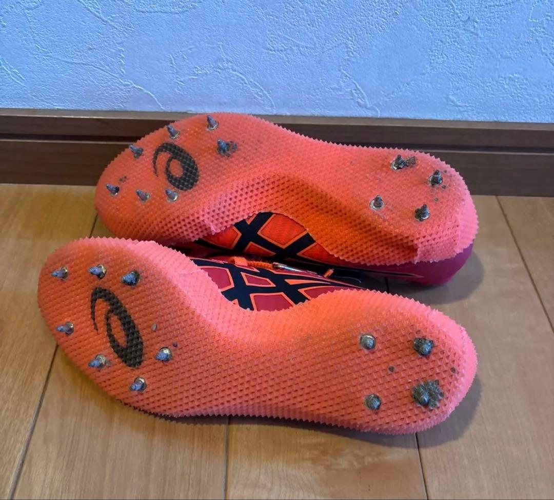 美品 アシックス スパイクシューズ 走高跳 ハイジャンプ 右足踏切 24.0