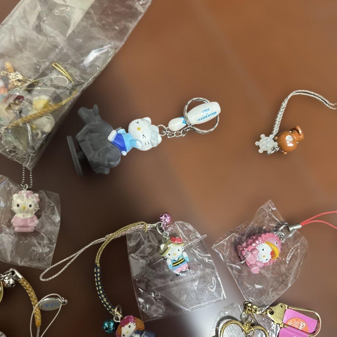ハローキティ　ご当地　キールホダ　ストラップ　まとめ売り　中古品