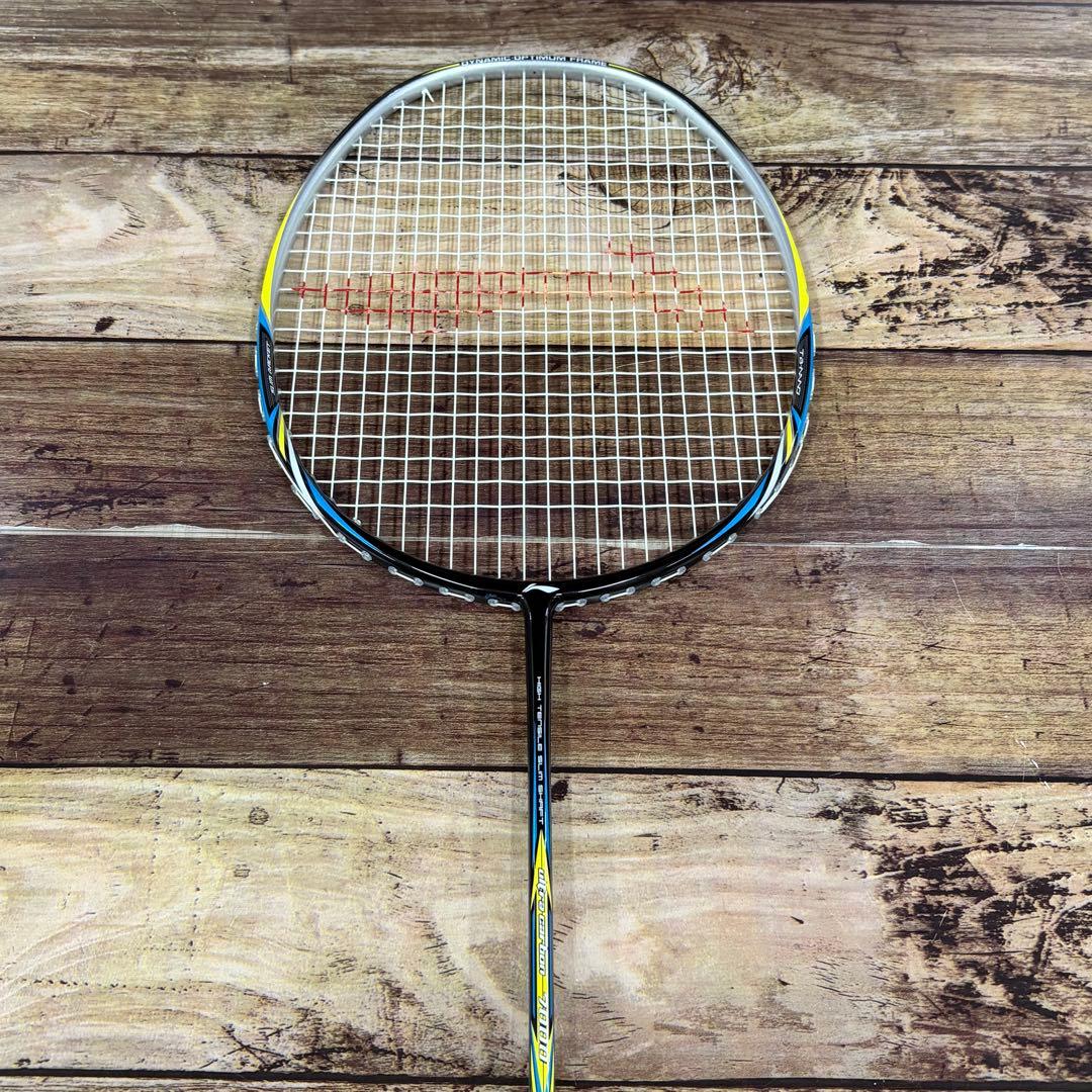 【美品】LI-NING リーニン　ウルトラカーボン７０００　バドミントンラケット